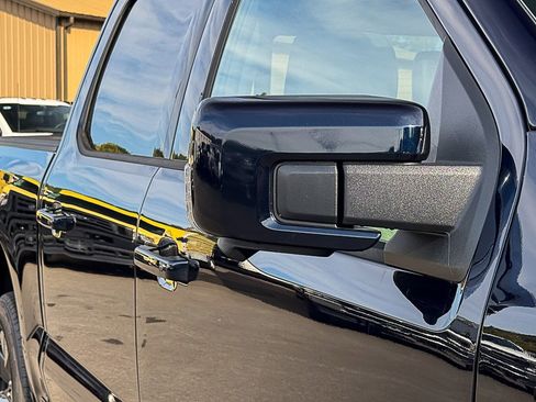 New 2025 Ford F150 Lightning Lariat image 9