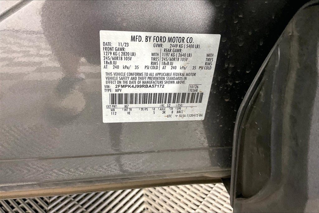 Used 2024 Ford Edge SEL w/ Convenience Package AWD/4WD image 5