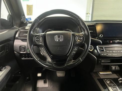 Used 2022 Honda Ridgeline Black Edition image 22