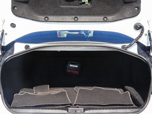 Used 2022 Toyota Mirai w/ Advanced Technology Package RWD image 27