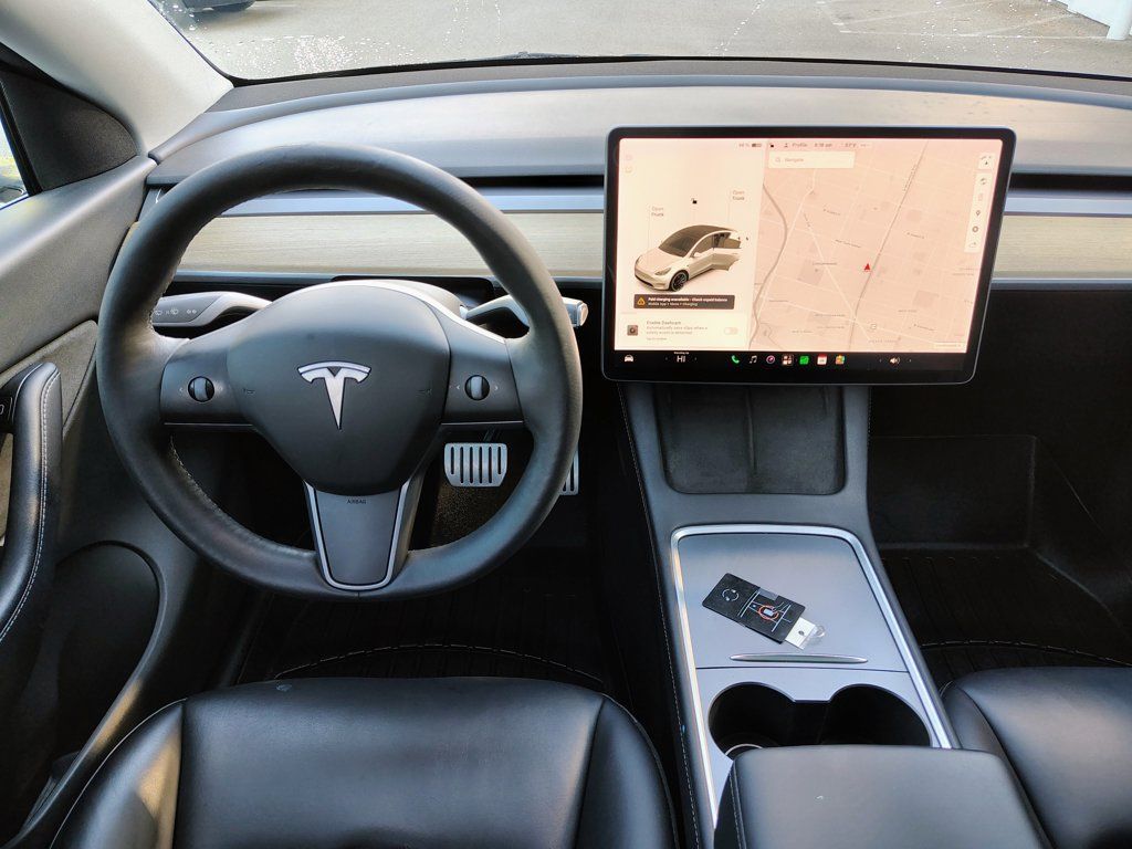 Used 2022 Tesla Model Y Performance AWD/4WD image 36