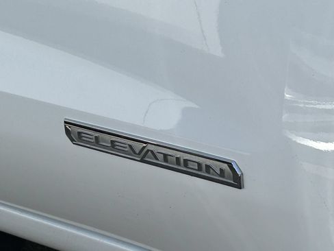 Used 2025 GMC Sierra 1500 Elevation w/ X31 Off-Road Package AWD/4WD image 5