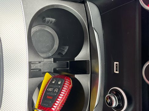 Used 2023 Alfa Romeo Stelvio Veloce image 40