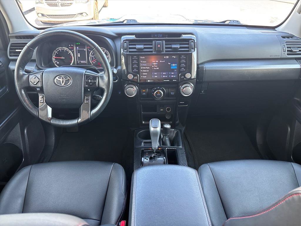 Used 2024 Toyota 4Runner TRD Off-Road Premium AWD/4WD image 4
