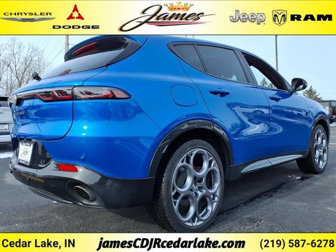 Used 2024 Alfa Romeo Tonale Veloce AWD/4WD image 6