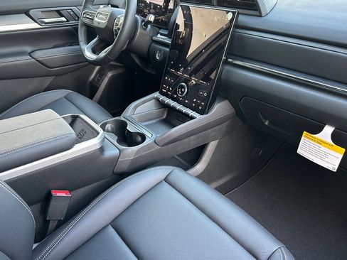 New 2026 GMC Terrain Elevation w/ Elevation Premium Package image 17