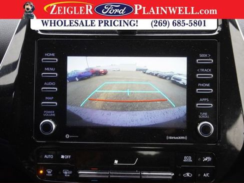 Used 2022 Toyota Prius L Eco image 18