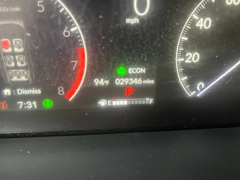 Used 2024 Honda Pilot EX-L image 4