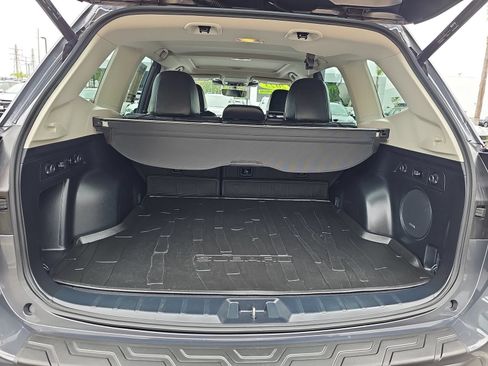 Used 2023 Subaru Forester Limited w/ Popular Package #2 AWD/4WD image 13