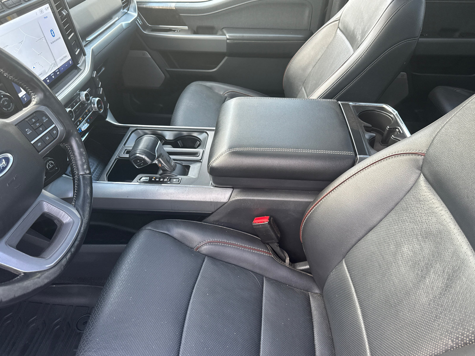 Used 2022 Ford F150 Lariat w/ Max Trailer Tow Package AWD/4WD image 9