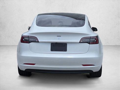 Used 2023 Tesla Model 3 Standard Range RWD image 7