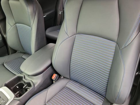 Used 2023 Toyota RAV4 XSE image 9