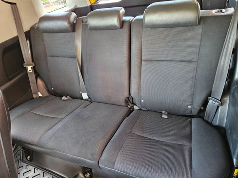 Used 2007 Toyota FJ Cruiser 4WD image 7