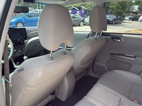 Used 2013 Subaru Forester 2.5X Premium AWD/4WD image 15