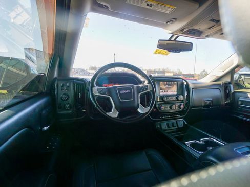 Used 2016 GMC Sierra 1500 SLT w/ SLT Preferred Package image 14