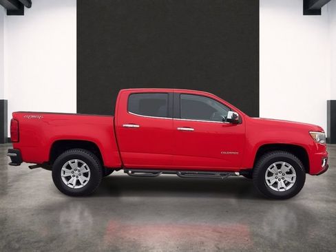 Used 2017 Chevrolet Colorado LT w/ Luxury Package, Chrome AWD/4WD image 5