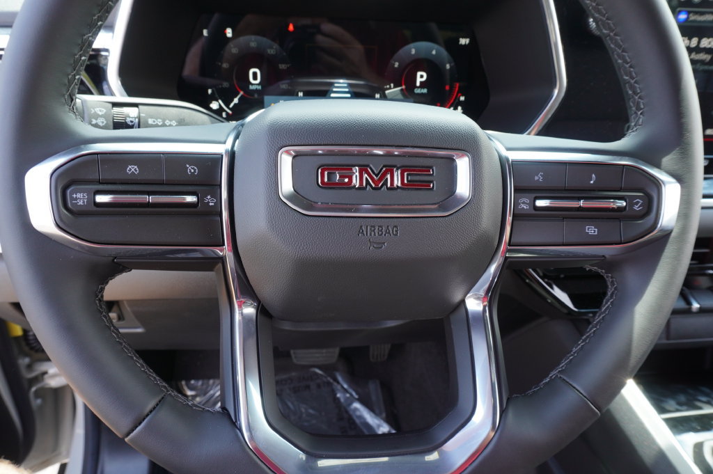 New 2026 GMC Canyon Elevation w/ Convenience Package RWD image 19