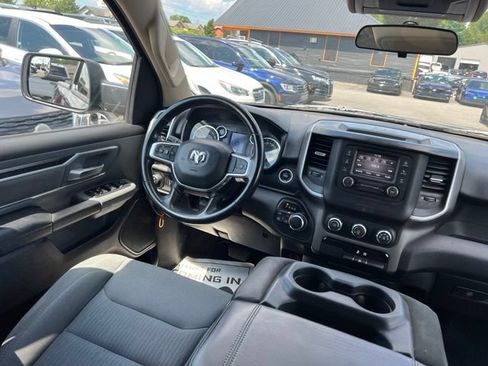 Used 2020 RAM 1500 Big Horn AWD/4WD image 25