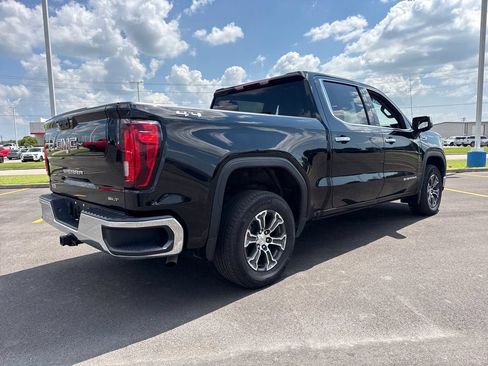 Used 2025 GMC Sierra 1500 SLT AWD/4WD image 7