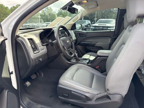 Used 2022 Chevrolet Colorado W/T w/ WT Convenience Package RWD image 14