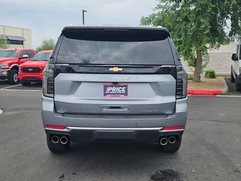 Used 2025 Chevrolet Tahoe Premier AWD/4WD image 8
