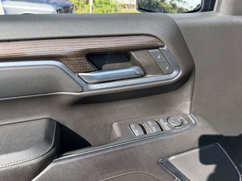 Certified 2023 Chevrolet Silverado 1500 LT AWD/4WD image 15