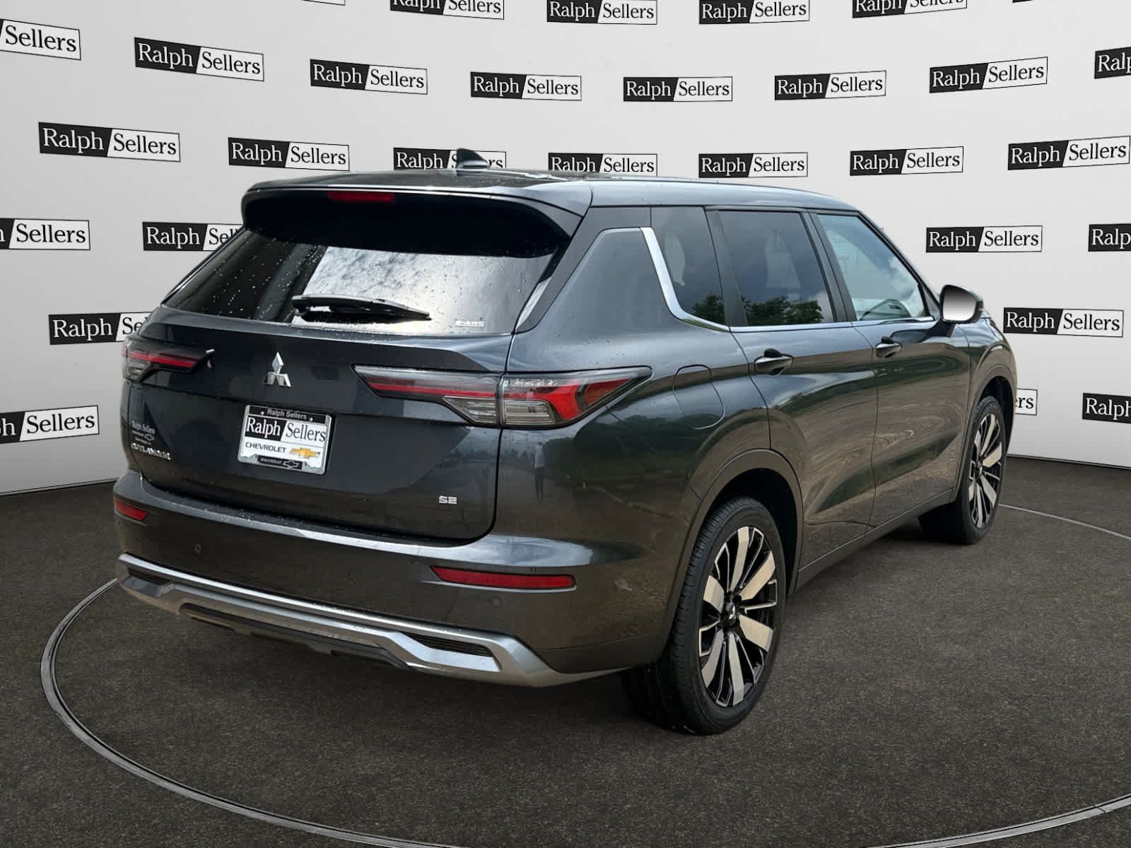 Used 2025 Mitsubishi Outlander SE AWD/4WD image 6