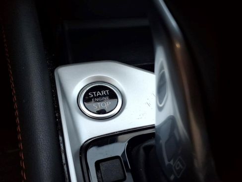 Used 2025 Nissan Altima 2.5 SR FWD image 30