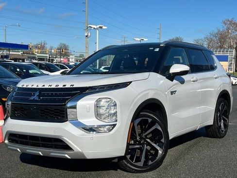 Used 2023 Mitsubishi Outlander SEL image 19