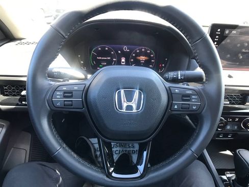 Used 2024 Honda Accord EX-L image 18
