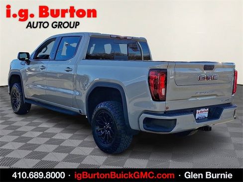 Used 2023 GMC Sierra 1500 AT4X image 4
