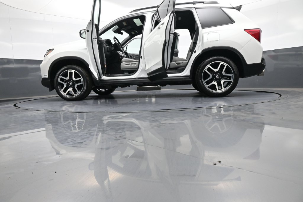 Certified 2022 Honda Passport Elite image 51
