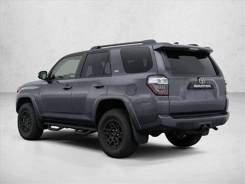 Used 2021 Toyota 4Runner SR5 Premium w/ Moonroof Package AWD/4WD image 5