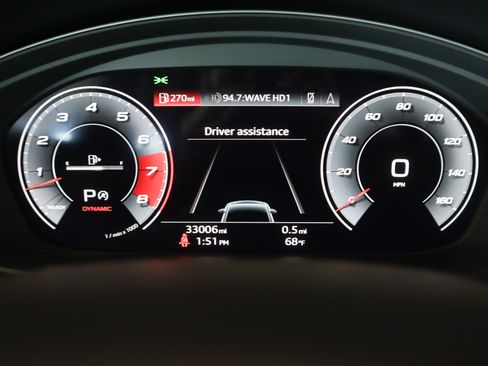 Used 2023 Audi SQ5 Premium Plus w/ Premium Plus Package AWD/4WD image 18