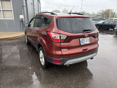 Used 2018 Ford Escape SE image 22
