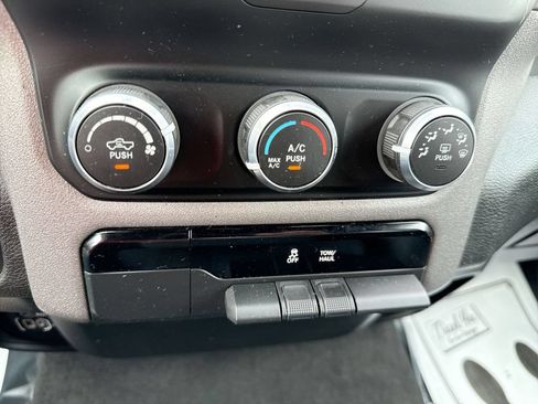 Used 2024 RAM 1500 Tradesman AWD/4WD image 19