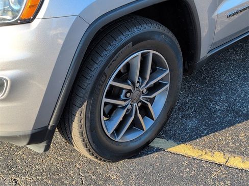 Used 2020 Jeep Grand Cherokee Limited w/ Luxury Group II image 11