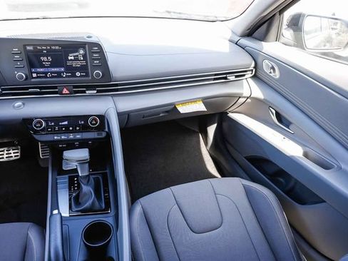 New 2026 Hyundai Elantra Sport image 18