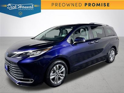 Used 2023 Toyota Sienna Limited