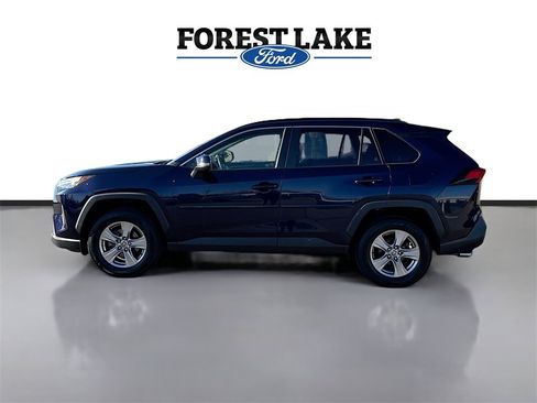 Used 2022 Toyota RAV4 XLE image 4