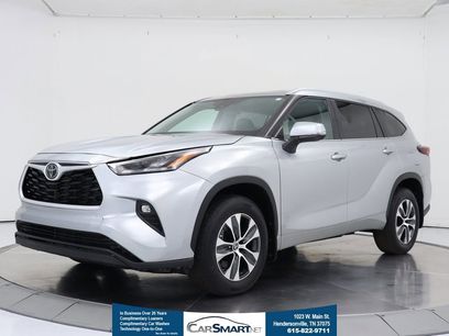 Used 2024 Toyota Highlander XLE