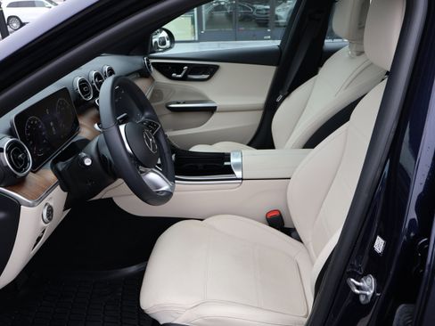 Used 2023 Mercedes-Benz C 300 4MATIC Sedan image 10