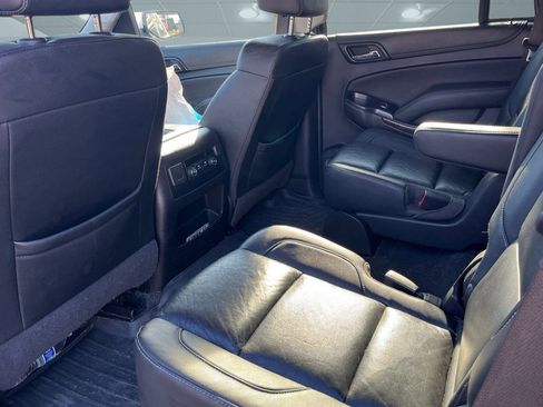 Used 2020 Chevrolet Tahoe LT image 9