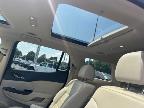 Used 2020 GMC Acadia Denali FWD image 7
