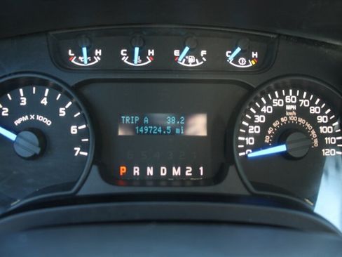 Used 2013 Ford F150 XL w/ Mid Equipment Group AWD/4WD image 6