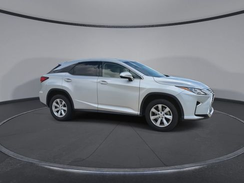 Used 2017 Lexus RX 350 FWD image 2