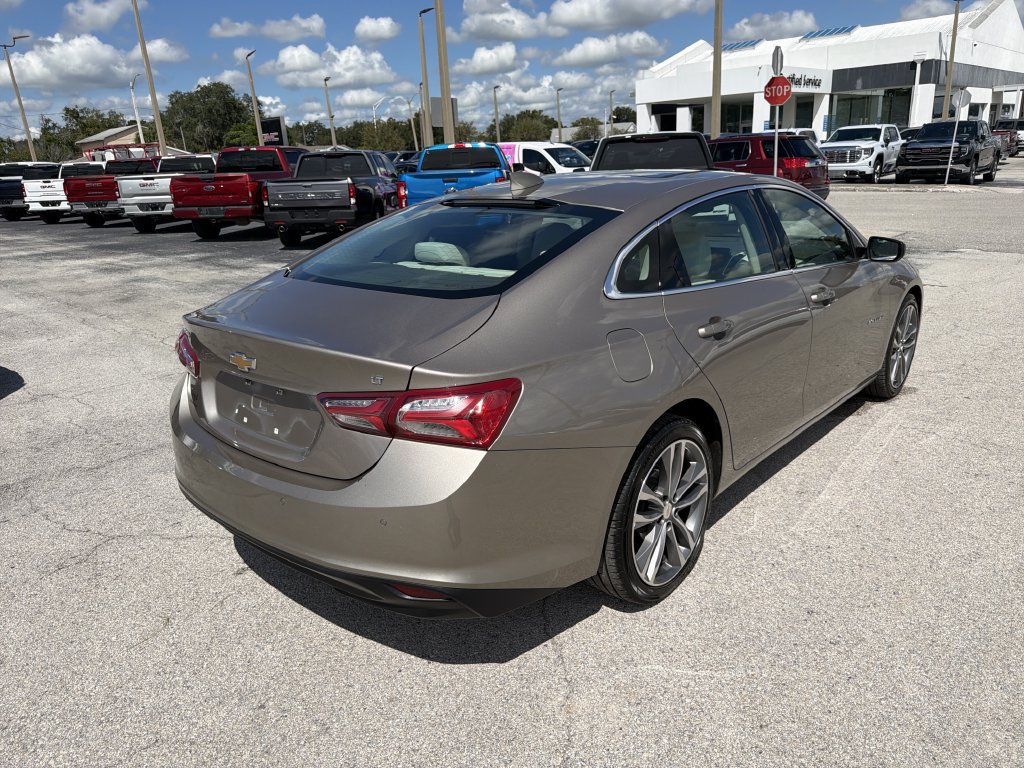 Used 2024 Chevrolet Malibu LT FWD image 4