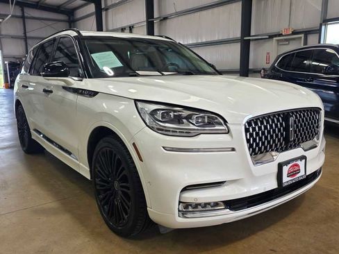 Used 2020 Lincoln Aviator Black Label image 3