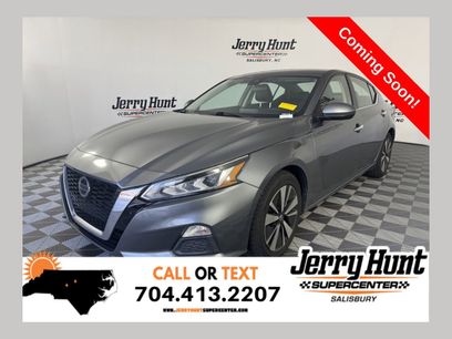 Used 2021 Nissan Altima 2.5 SV