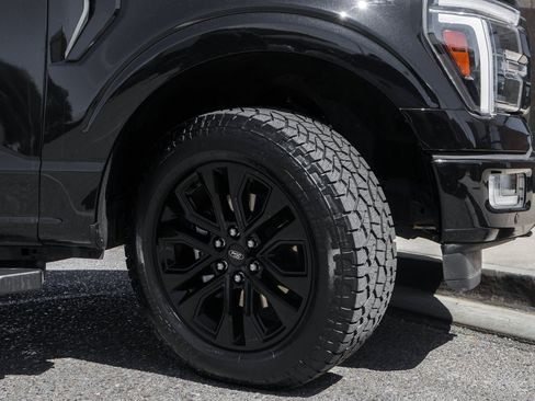 Used 2024 Ford F150 Lariat w/ Bed Utility Package AWD/4WD image 13